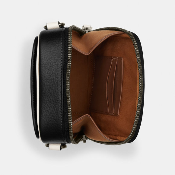 NWT Coach Outlet Stanton Crossbody - Picture 3 of 7